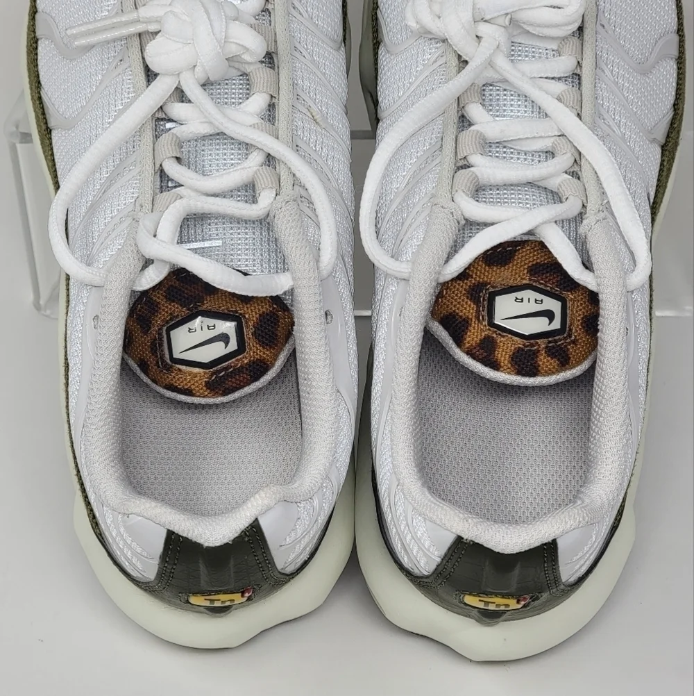 Nike Air Max Plus GS Leopard White Olive DX9283-100 Youth Sz 5Y=Wmn Sz 6.5 New